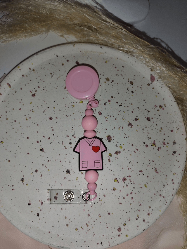 Porte-badge rétractable personnalisé avec prénom – Accessoire unique et pratique