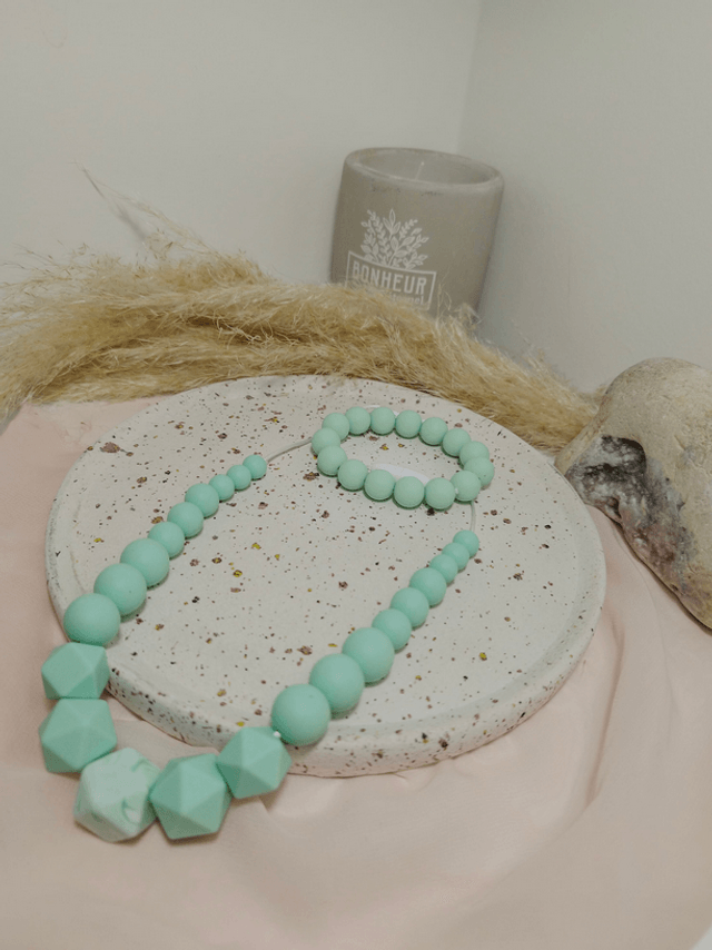 Maxi Minty - Collier d'allaitement, de portage et de dentition en silicone