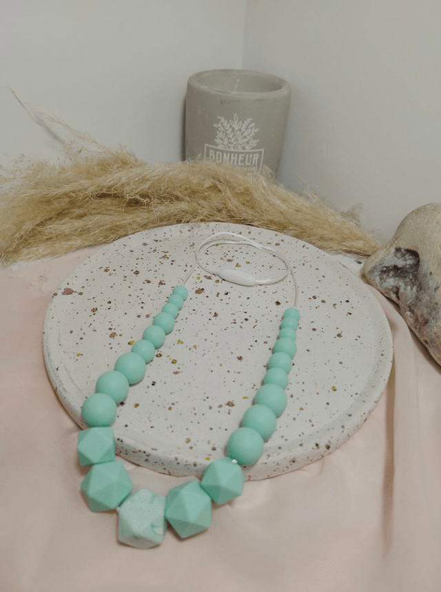 Maxi Minty - Collier d'allaitement, de portage et de dentition en silicone