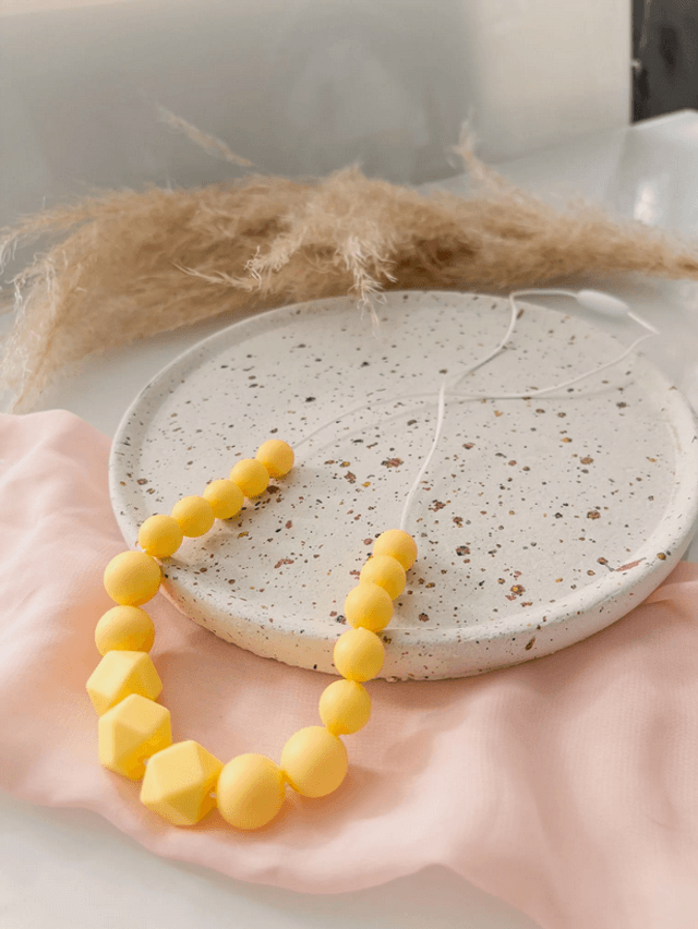 Sunny - Collier d'allaitement, de portage et de dentition