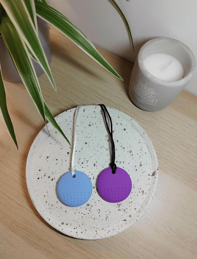 Pendentif Papillon en silicone | Collier sensoriel à mastiquer, machouilleurs | TDAH, TSA, Dys