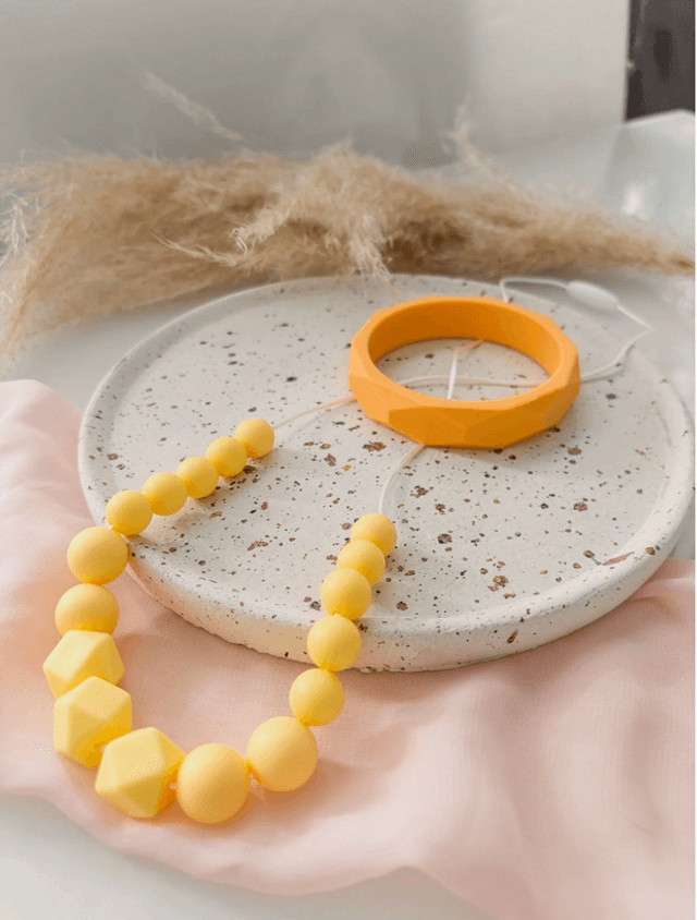 Sunny - Collier d'allaitement, de portage et de dentition